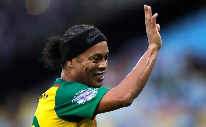 本赛季的中 本赛季的中