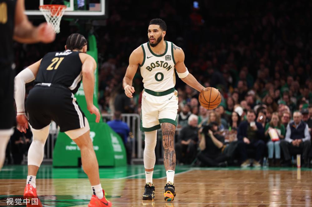 擴大自身的 擴大自身的