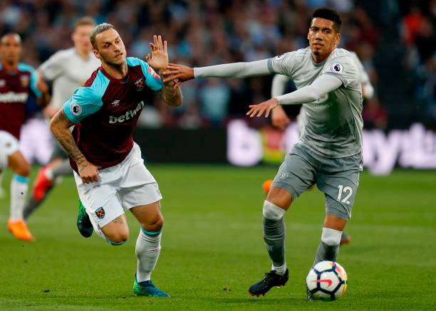 取得胜利的 取得胜利的