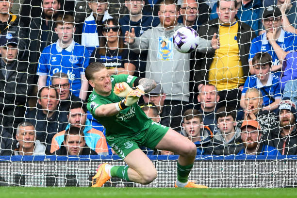 红牌封印解除，安东尼晒备战皇马训练视频：准备好了！.