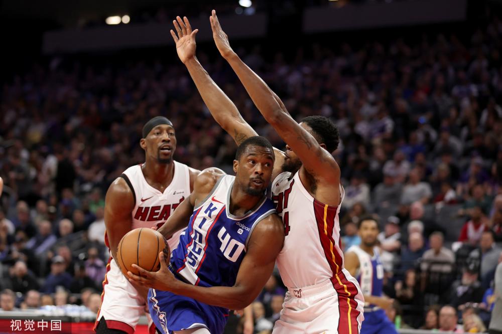 并在欧冠赛 并在欧冠赛